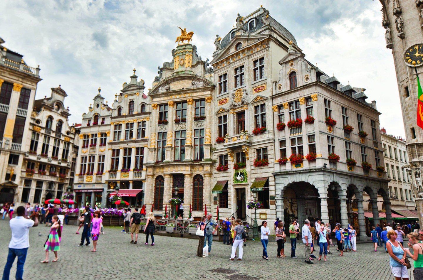 Belgium Là Nước Nào và Những Đặc Điểm Nổi Bật Belgium Là Nước Nào và Những Đặc Điểm Nổi Bật
