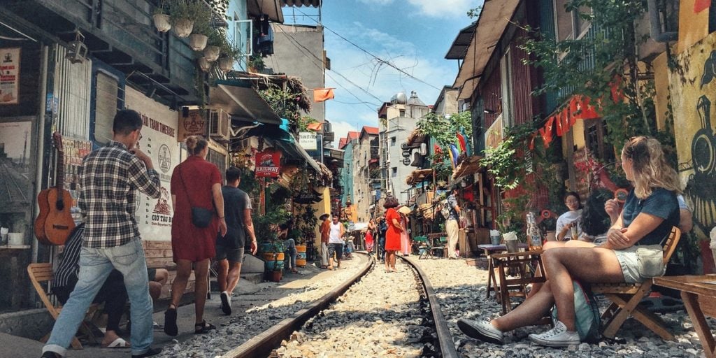4 Reasons why you should head to Vietnam for a permanent job 4 Reasons why you should head to Vietnam for a permanent job