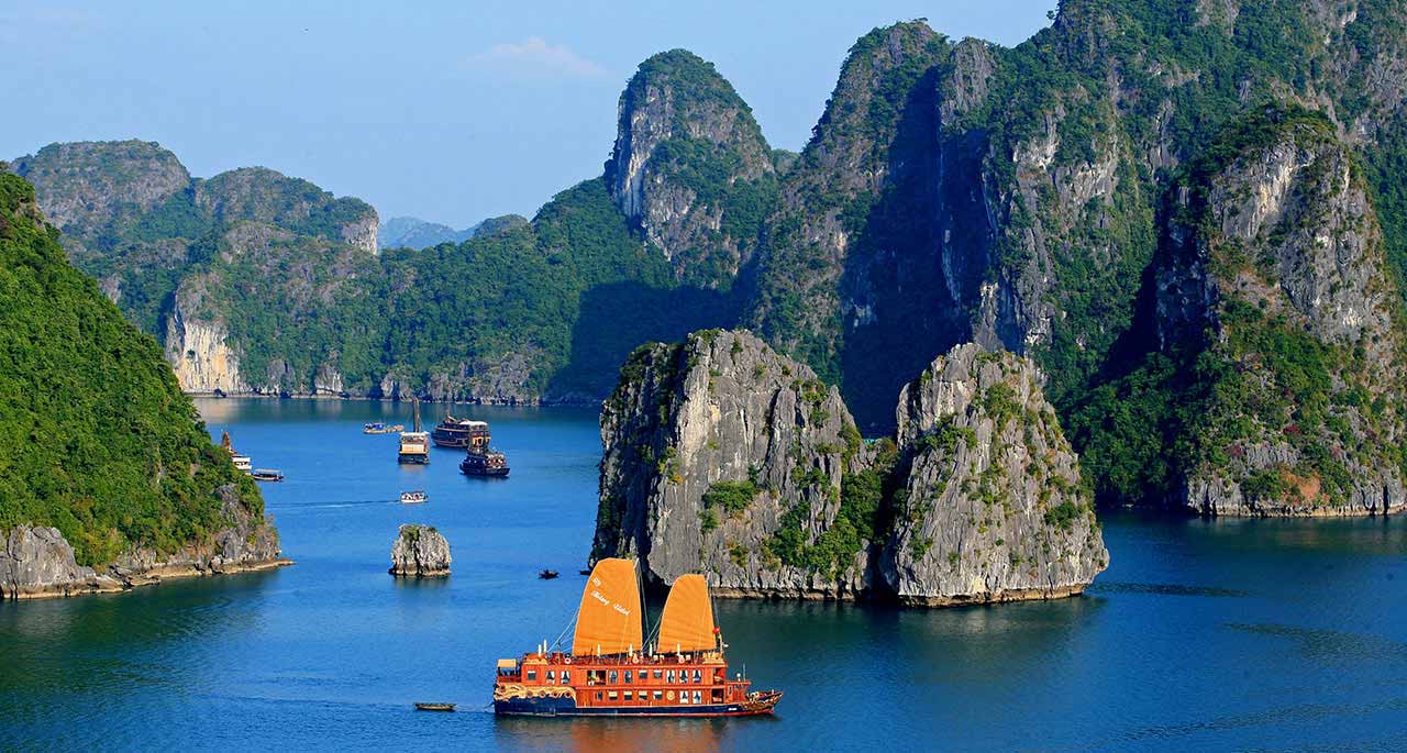 Top Attractions in Hanoi: A Comprehensive Traveler’s Guide to Must-Visit Places